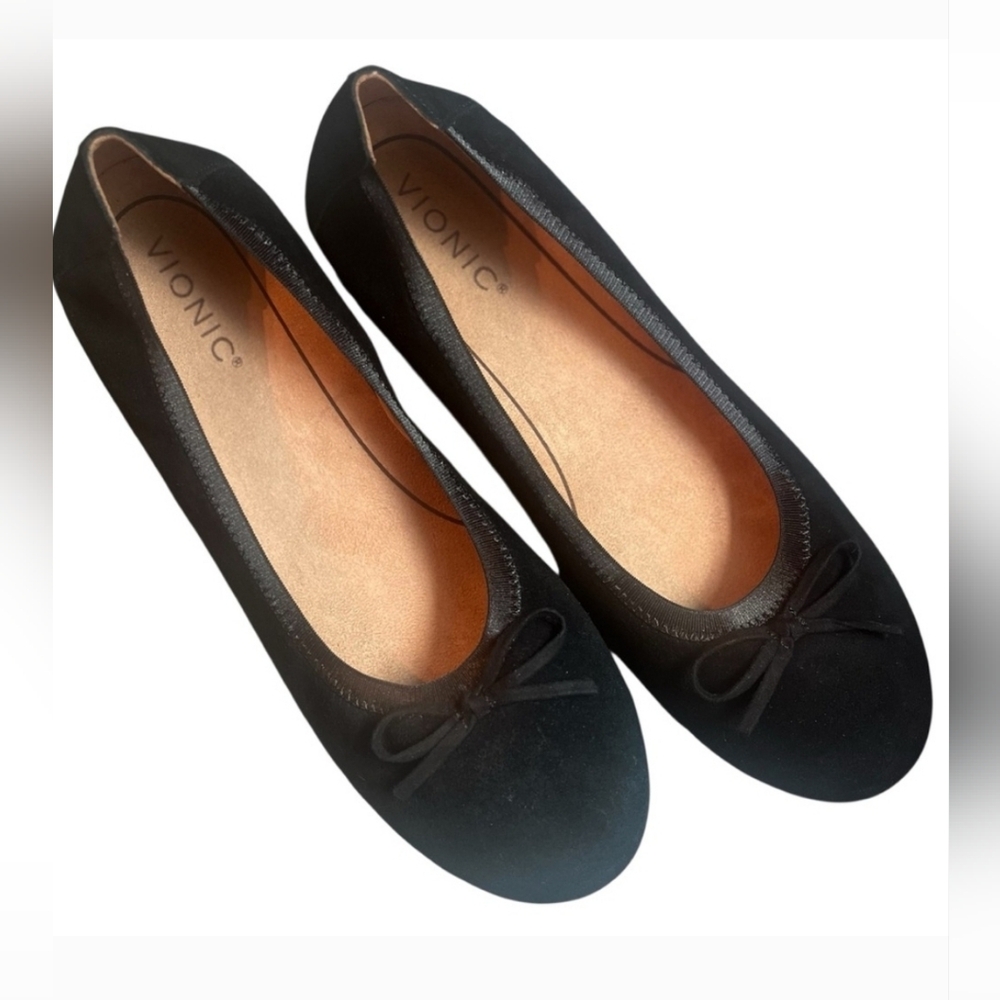 NWOT Vionic Women's Liliana Black Suede Ballet Flats Sz 5M